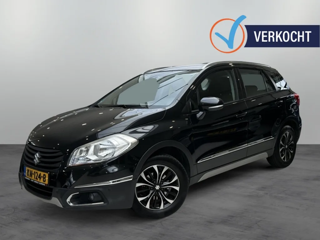 Suzuki S-CROSS (2014) — foto 1