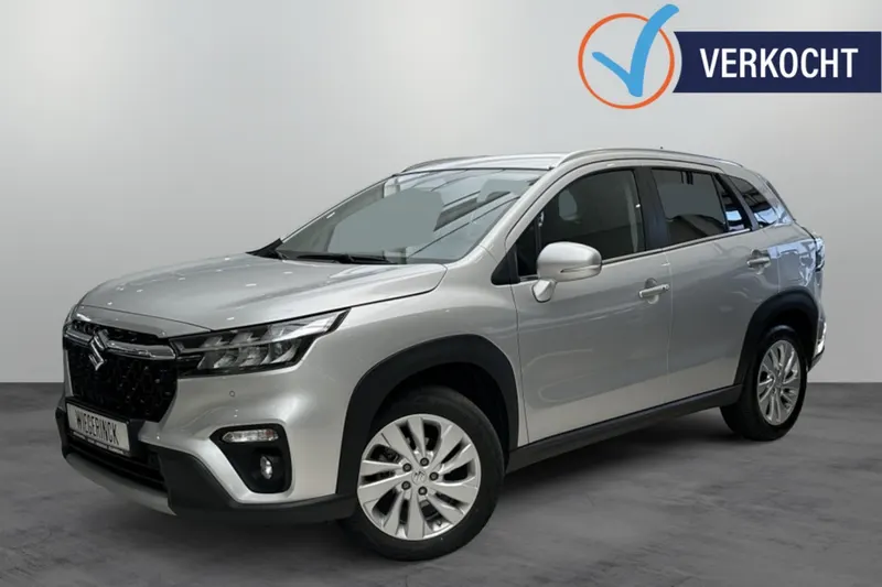 Suzuki S-CROSS (2025)