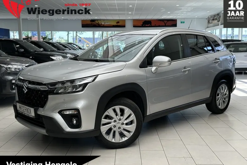 Suzuki S-CROSS (2025)