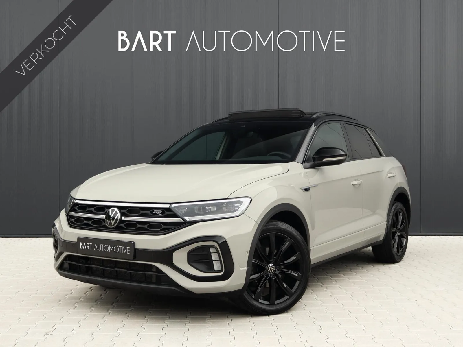 Volkswagen T-Roc (2022) — foto 1