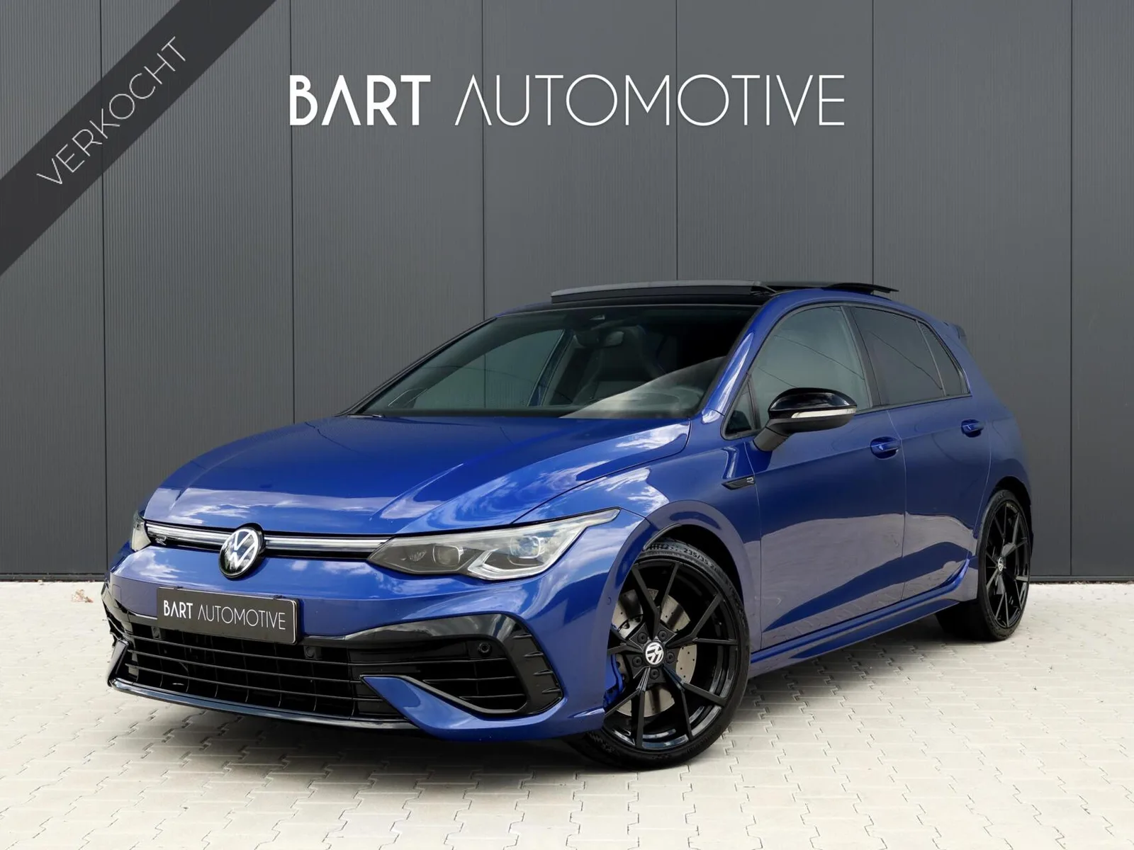 Volkswagen Golf (2021) — foto 1