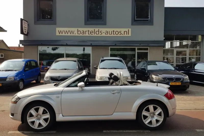 Audi TT (2003)