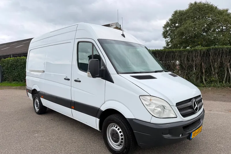 Mercedes-Benz Sprinter (2012)