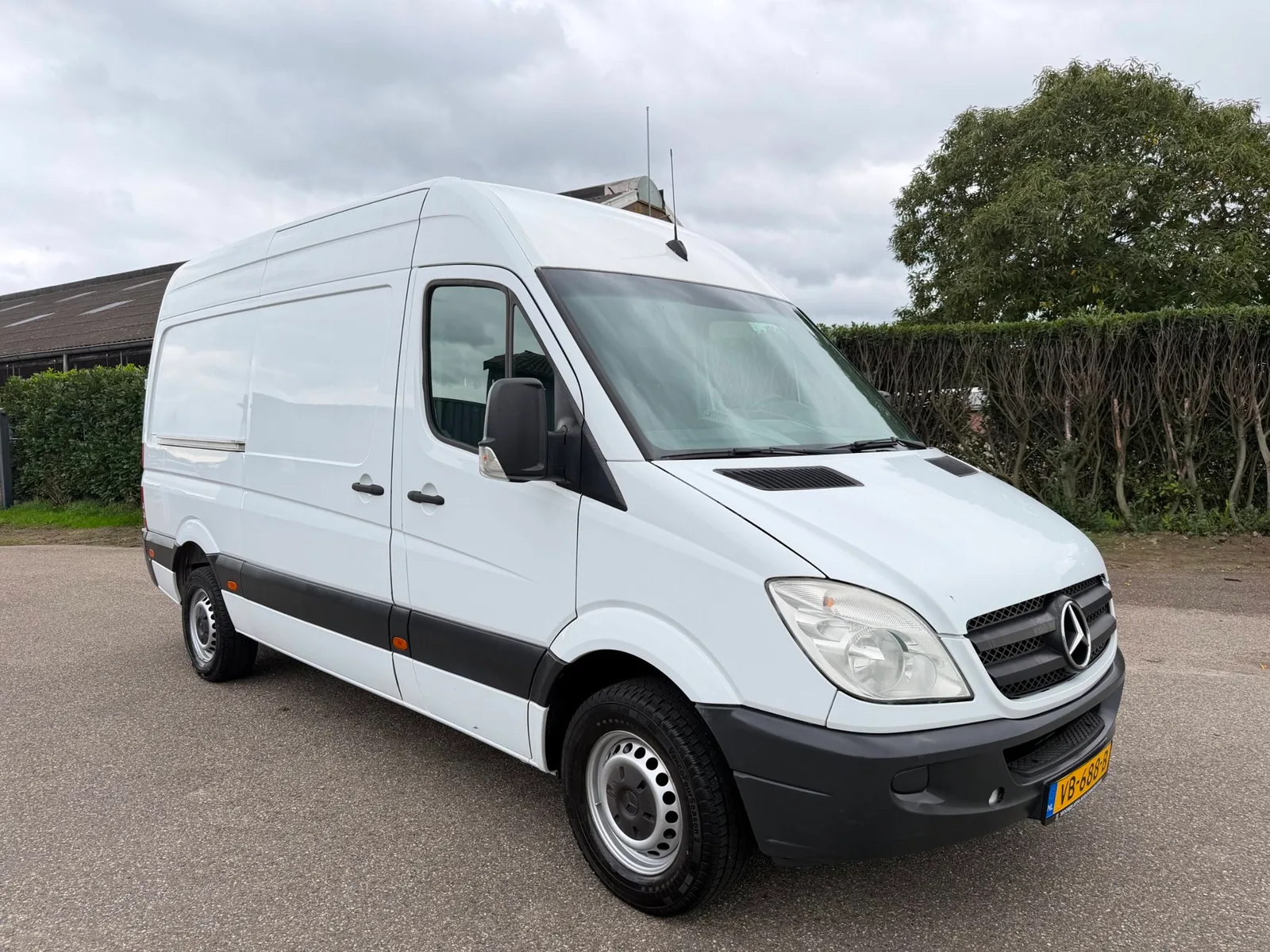 Mercedes-Benz Sprinter (2012) — foto 1