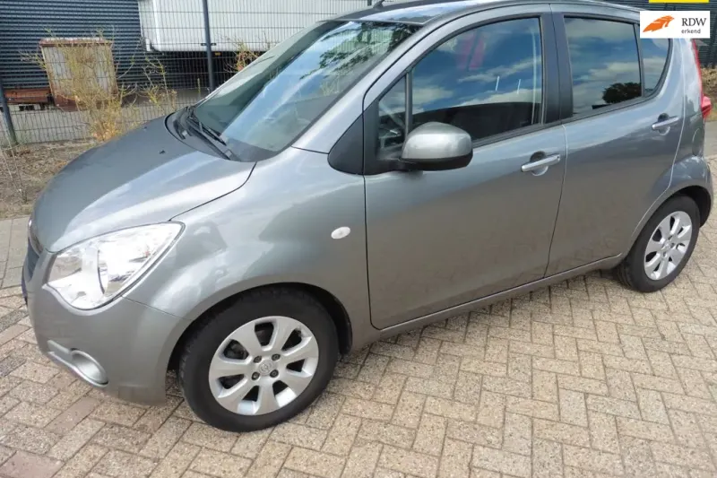Opel Agila (2010)