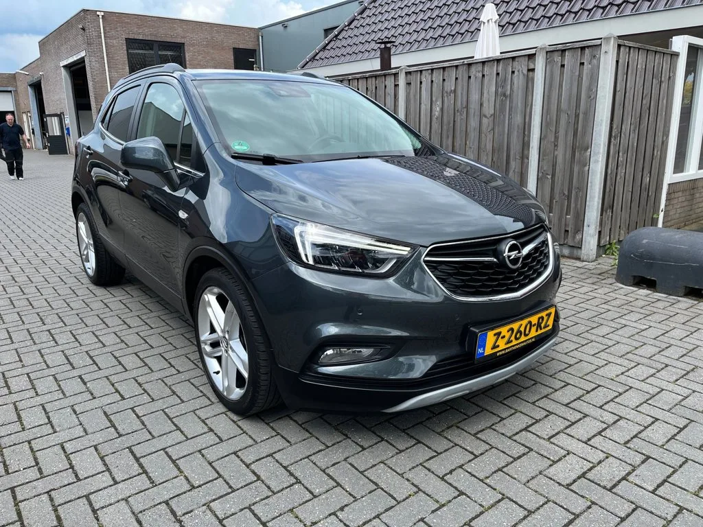 Opel Mokka X (2018) — foto 1