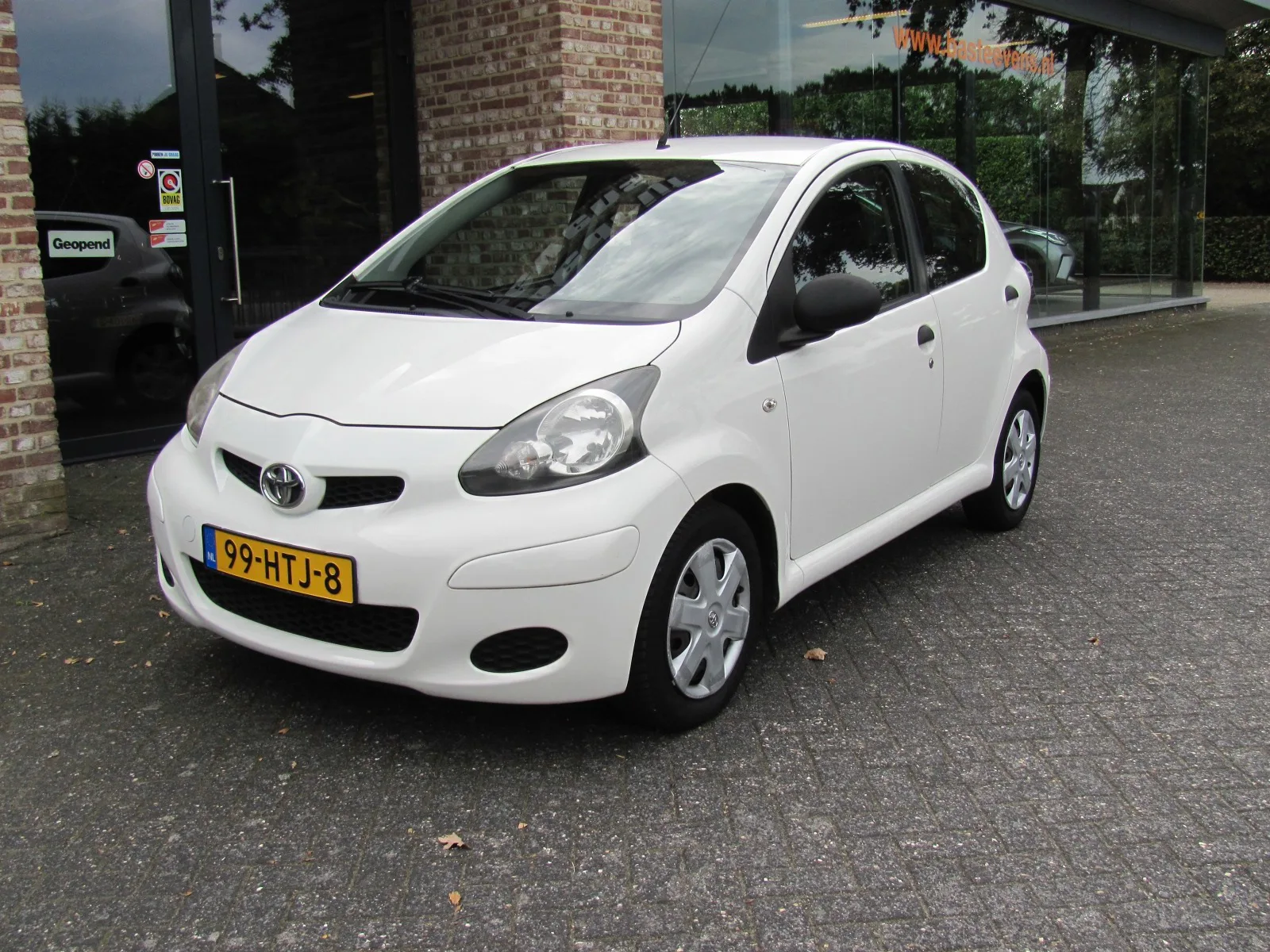 Toyota Aygo (2009) — foto 1