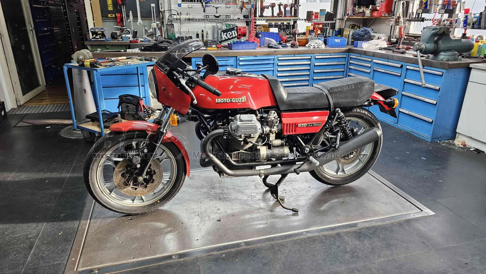 Moto Guzzi 850 Le Mans (1978) — foto 1