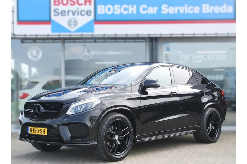 Mercedes-Benz GLE (2016)