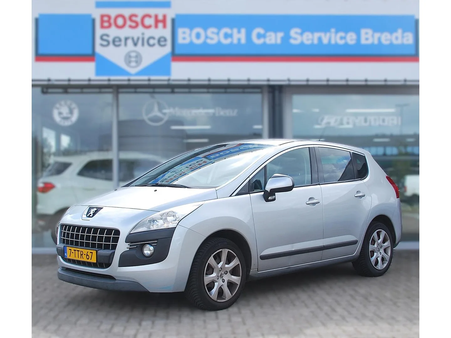 Peugeot 3008 (2011) — foto 1