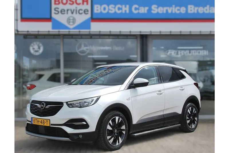 Opel Grandland X (2019)