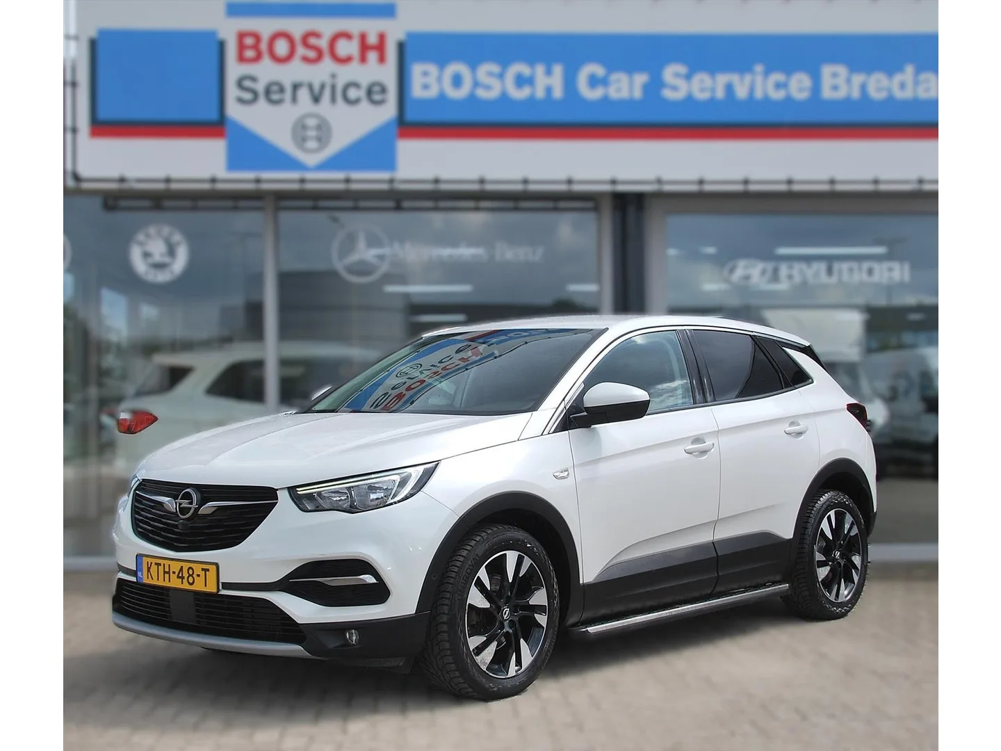 Opel Grandland X (2019) — foto 1