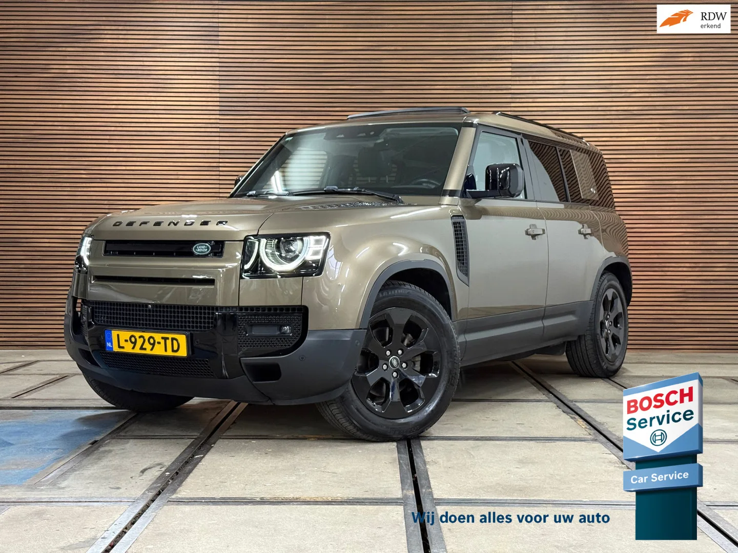 Land Rover Defender (2020) — foto 1