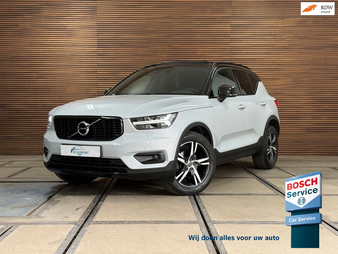 Volvo XC40 (2020) — foto 1
