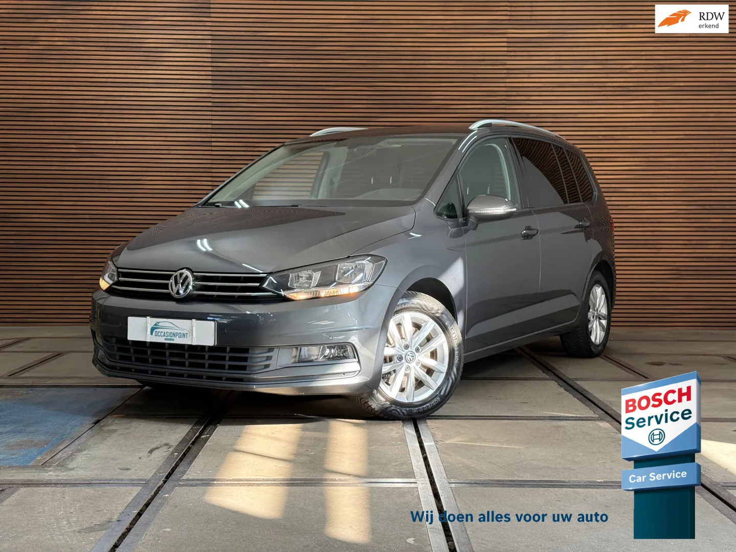 Volkswagen Touran (2018) — foto 1