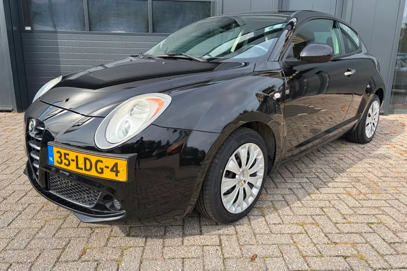 Alfa Romeo Mito (2010)