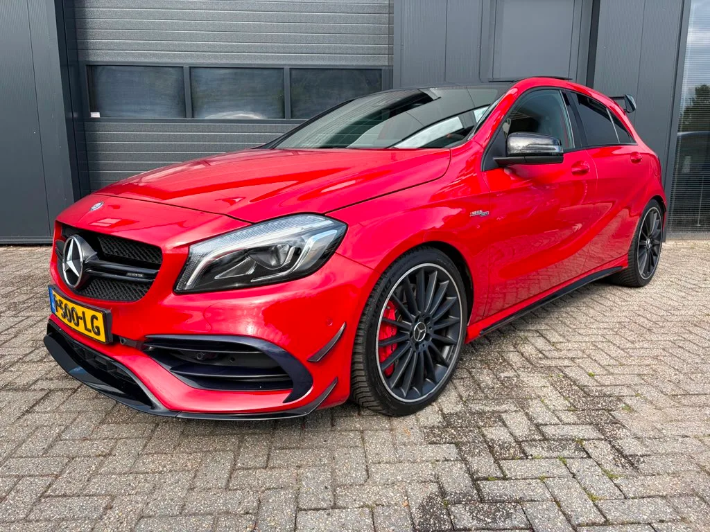 Mercedes-Benz A-Klasse (2016) — foto 1