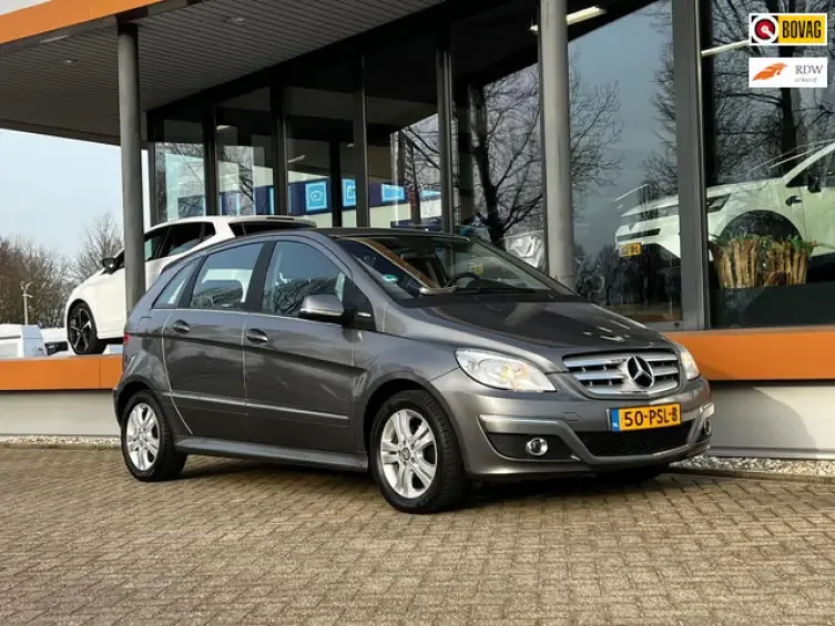 Mercedes-Benz B-Klasse (2011) — foto 1