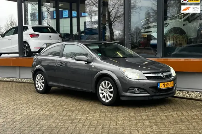 Opel Astra (2009)