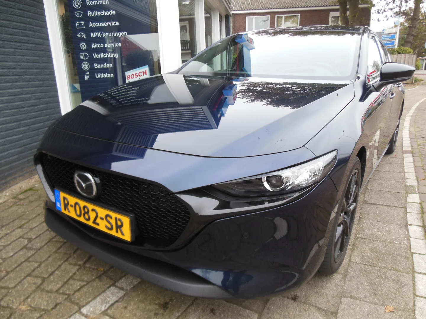Mazda 3 (2022) — foto 1
