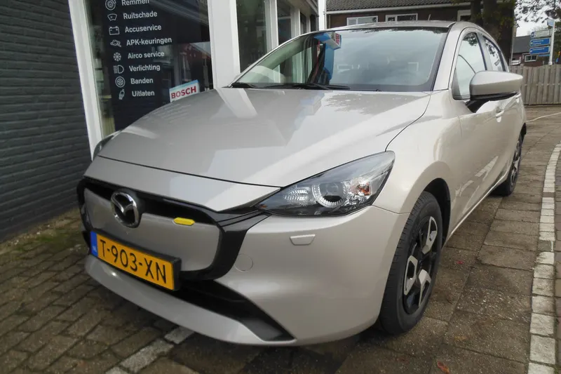 Mazda 2 (2023)