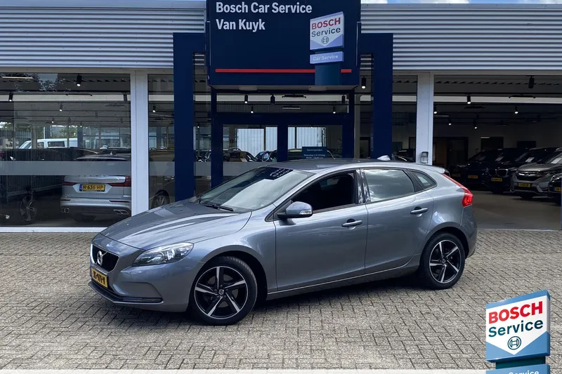 Volvo V40 (2016)
