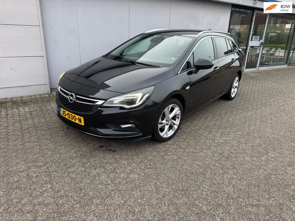 Opel Astra (2016) — foto 1
