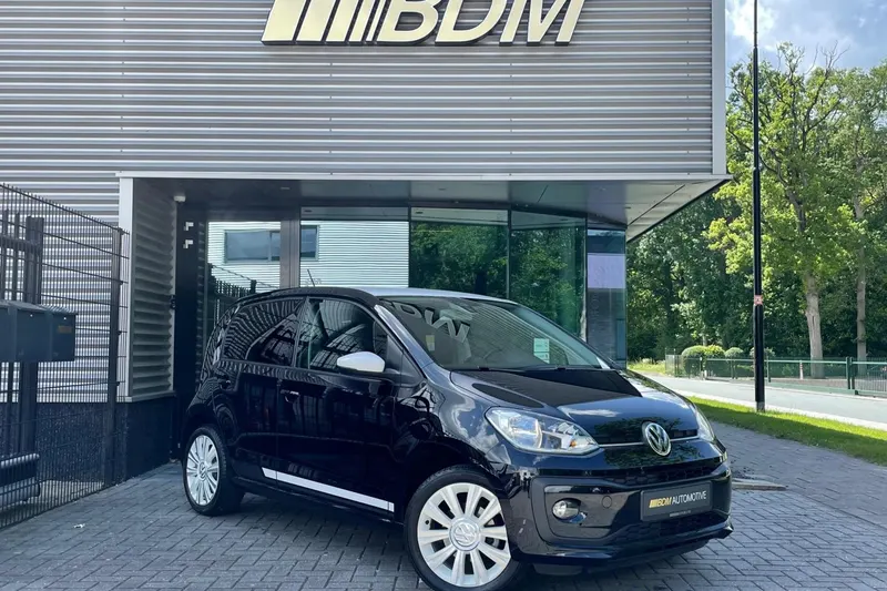 Volkswagen Up! (2016)