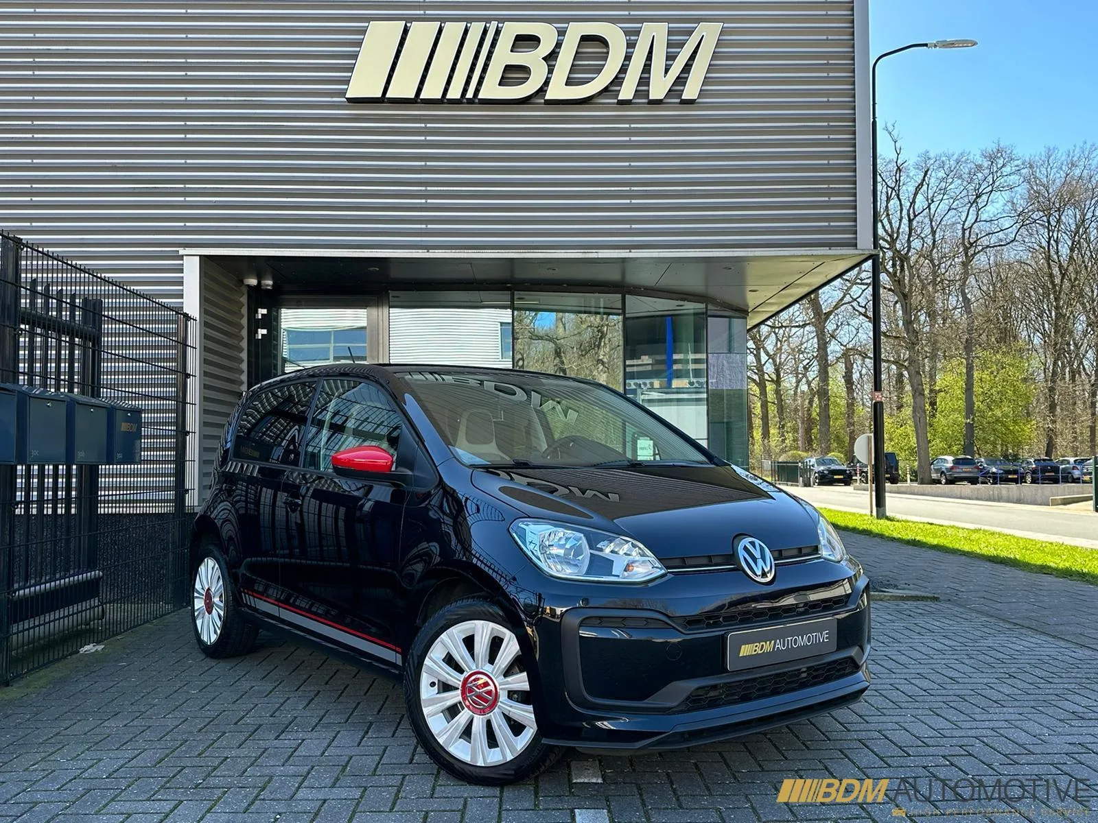 Volkswagen Up! (2017) — foto 1