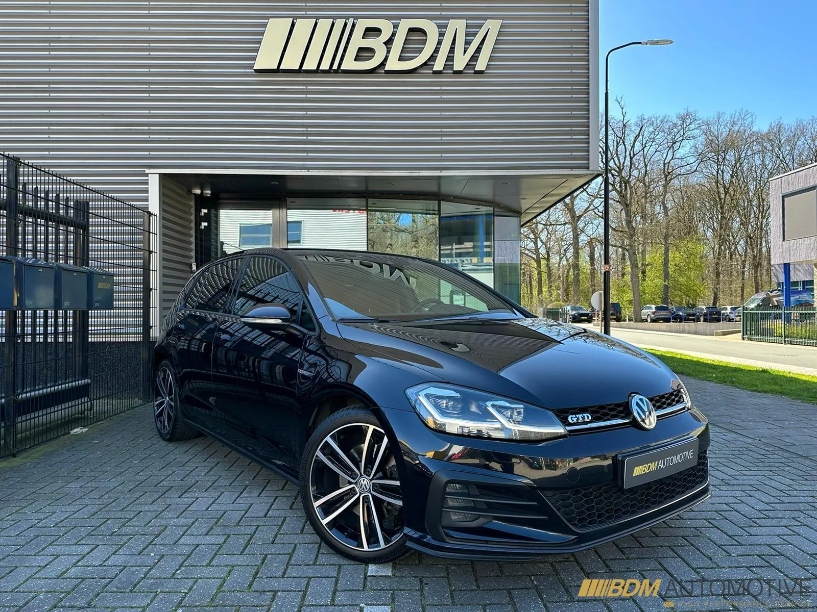 Volkswagen Golf (2017) — foto 1
