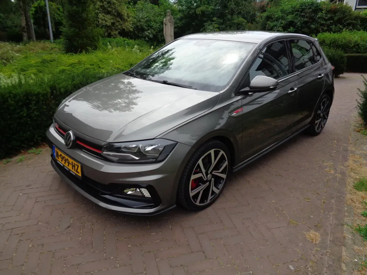 Volkswagen Polo (2019) — foto 1