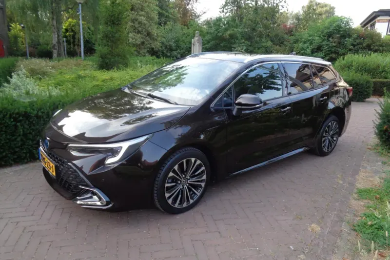 Toyota Corolla (2023)