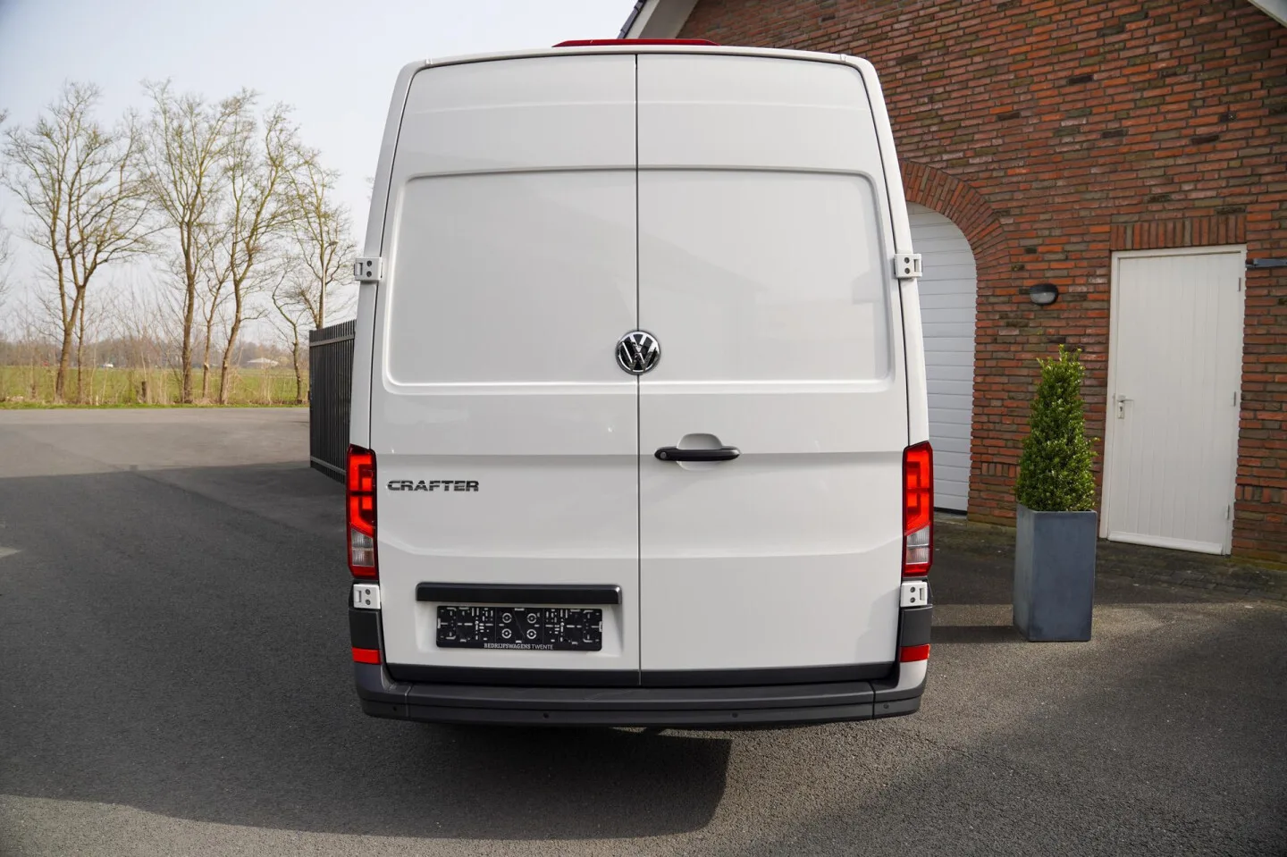 Volkswagen Crafter (2024) — foto 1