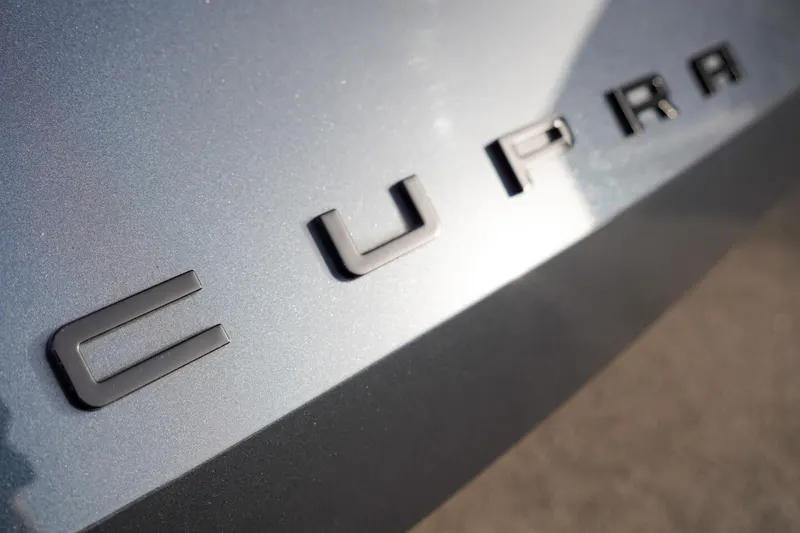 CUPRA Leon (2025)