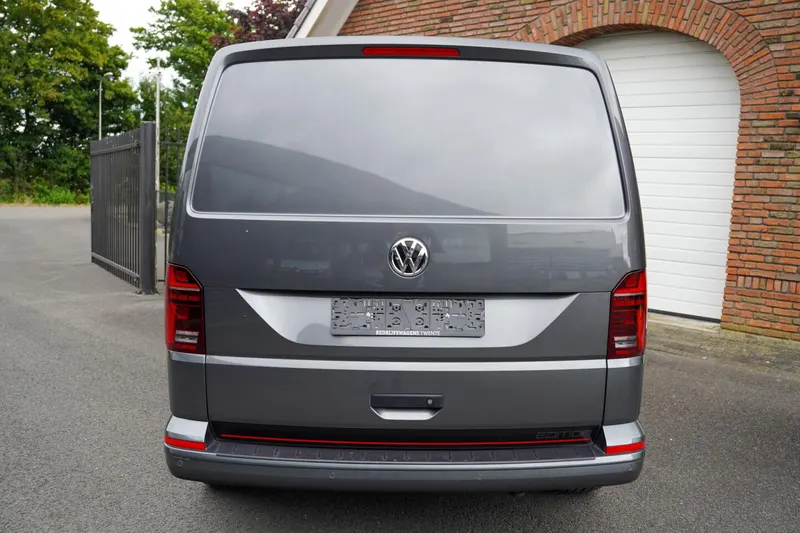 Volkswagen Transporter (2021)