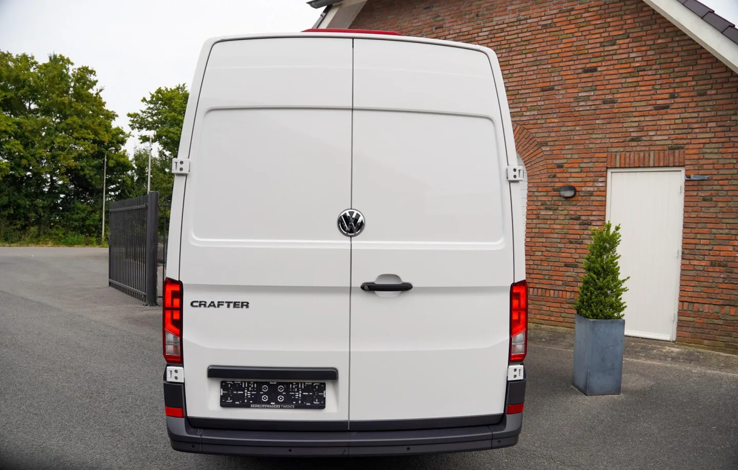 Volkswagen Crafter (2024) — foto 1