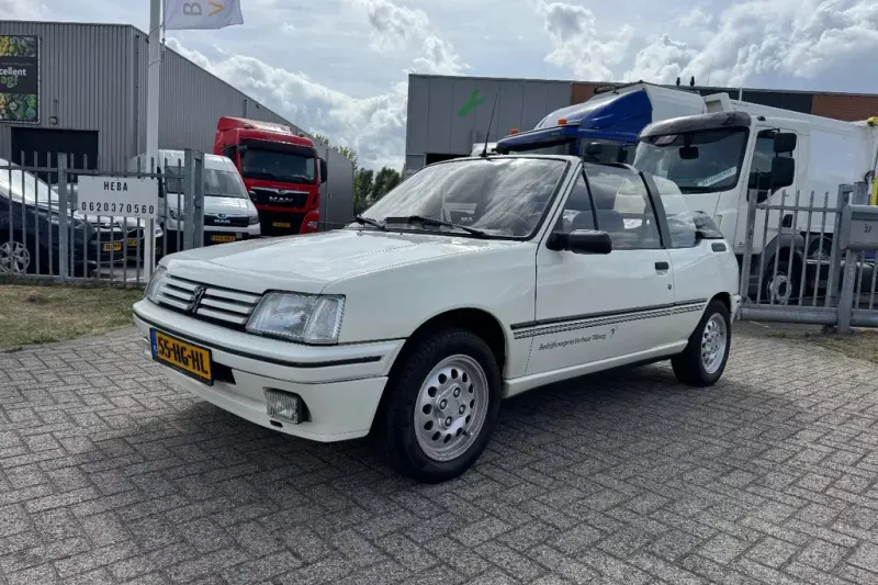 Peugeot 205 (1992)