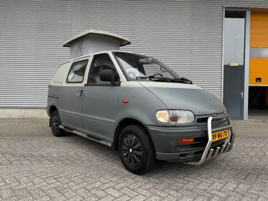 Nissan Vanette (1995) — foto 1