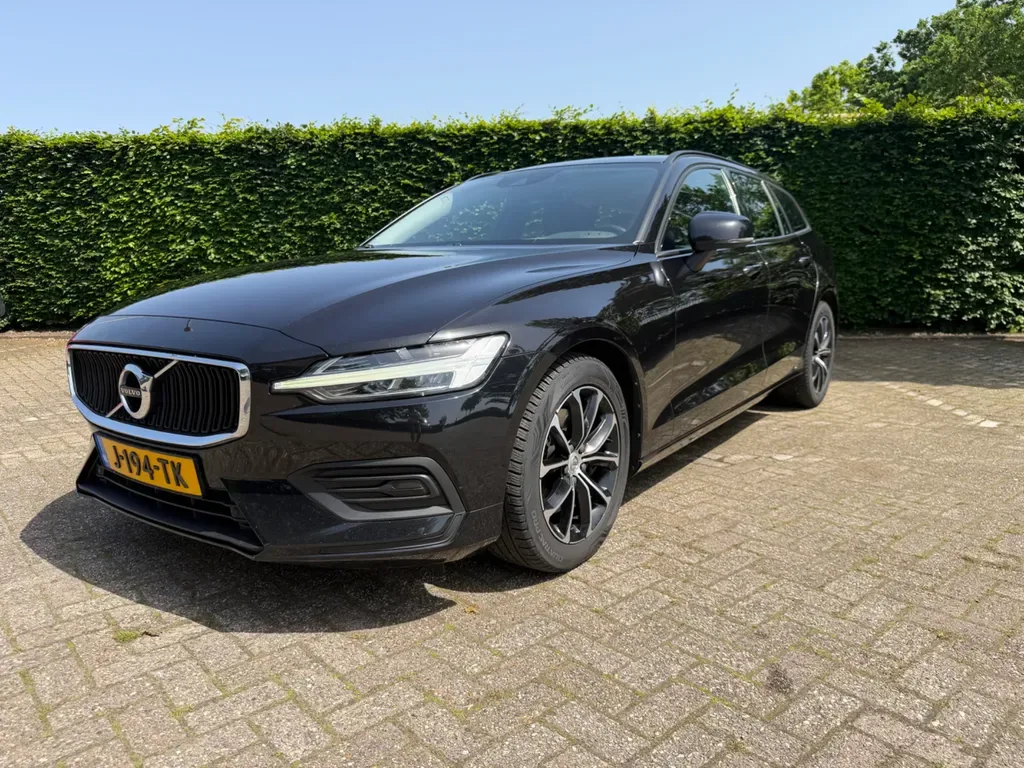 Volvo V60 (2020) — foto 1