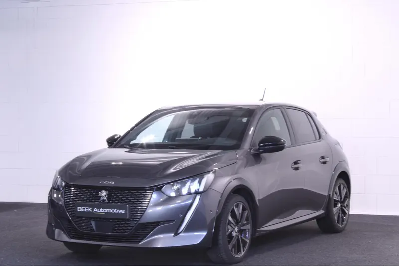 Peugeot 208 (2021)