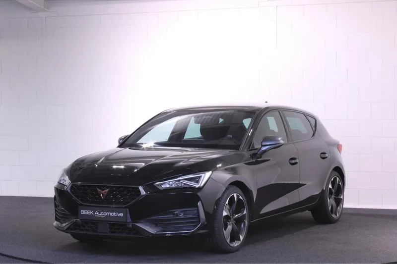 CUPRA Leon (2023)