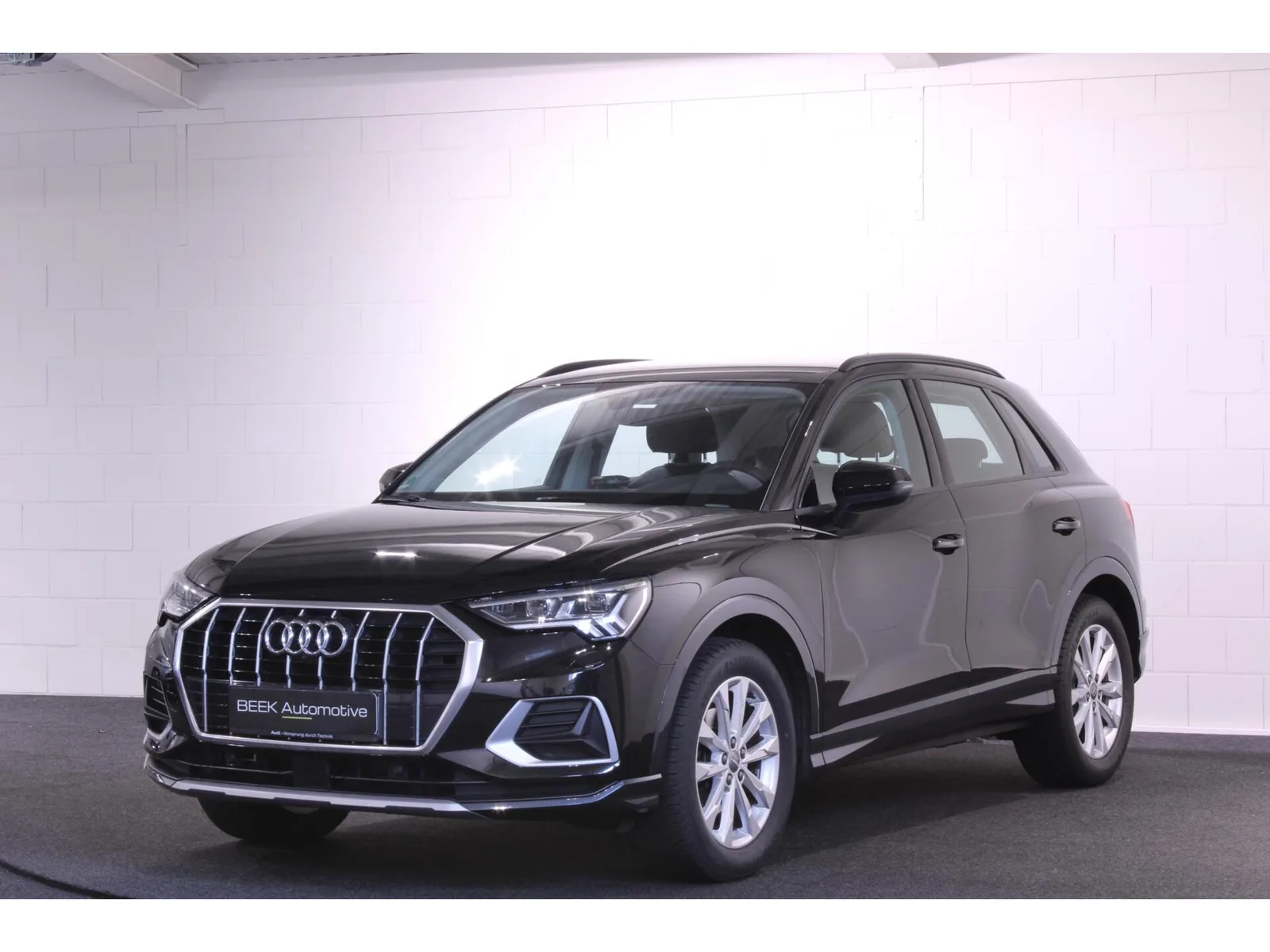 Audi Q3 (2019) — foto 1