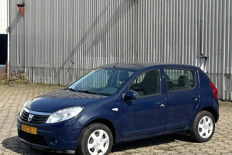 Dacia Sandero (2012)