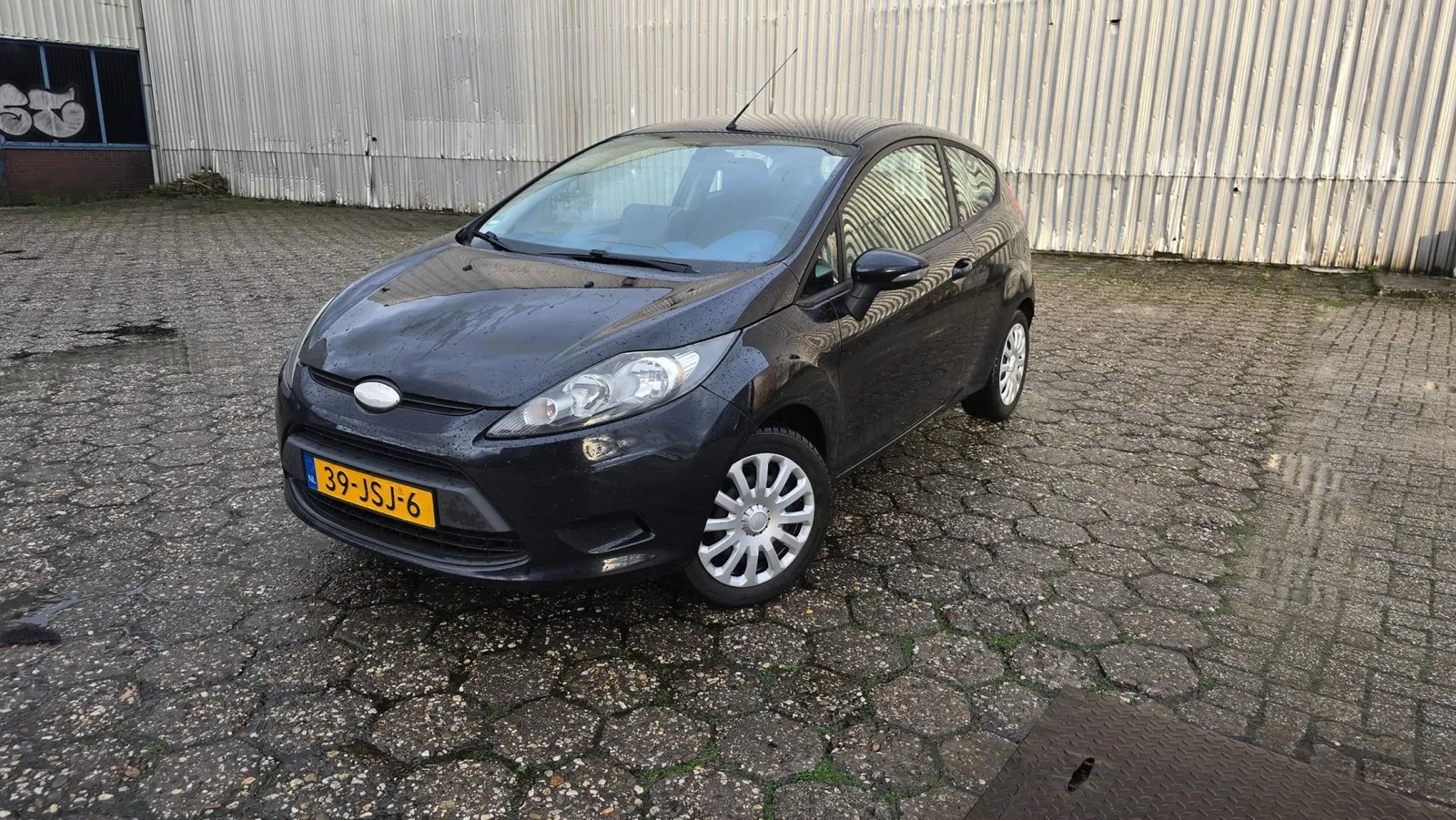 Ford Fiesta (2009) — foto 1