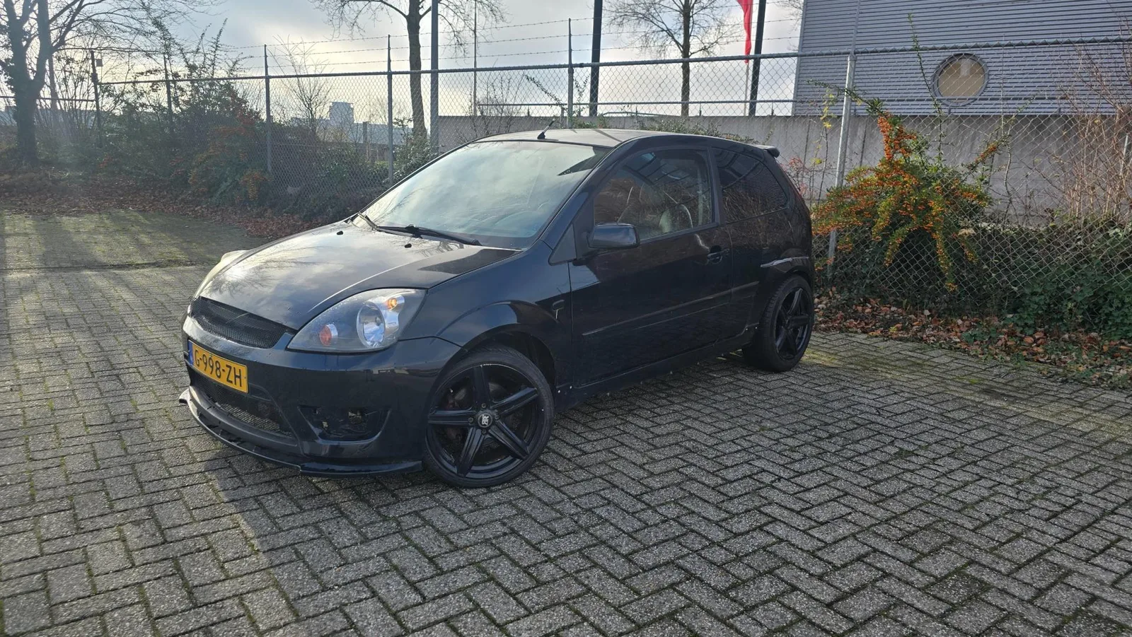 Ford Fiesta (2006) — foto 1