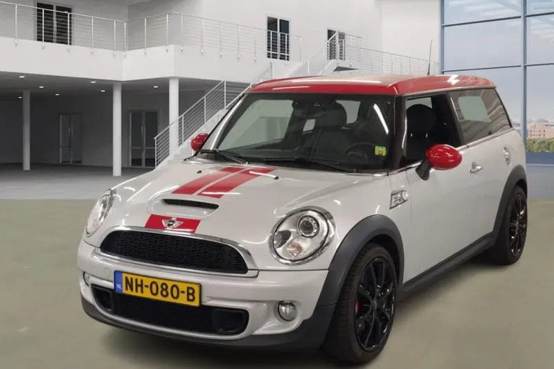 MINI Clubman (2012)