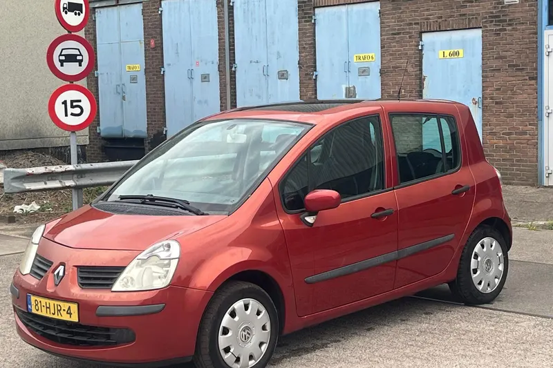 Renault Modus (2008)