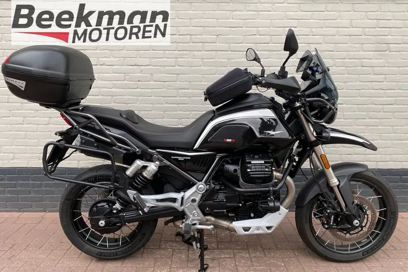 Moto Guzzi V85 TT (2024)