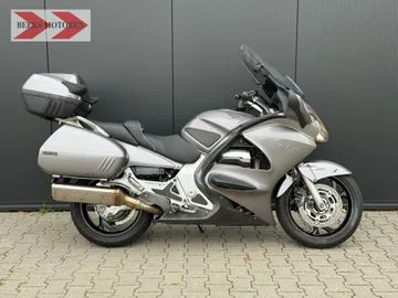Honda ST 1300 Pan European (2002) — foto 1
