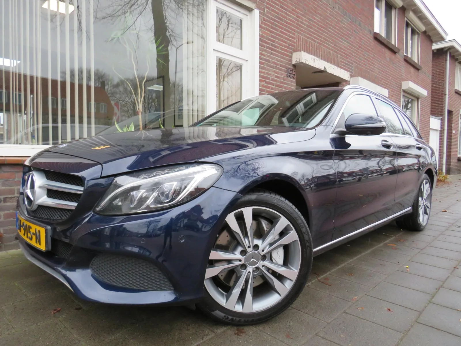 Mercedes-Benz C-Klasse (2015) — foto 1